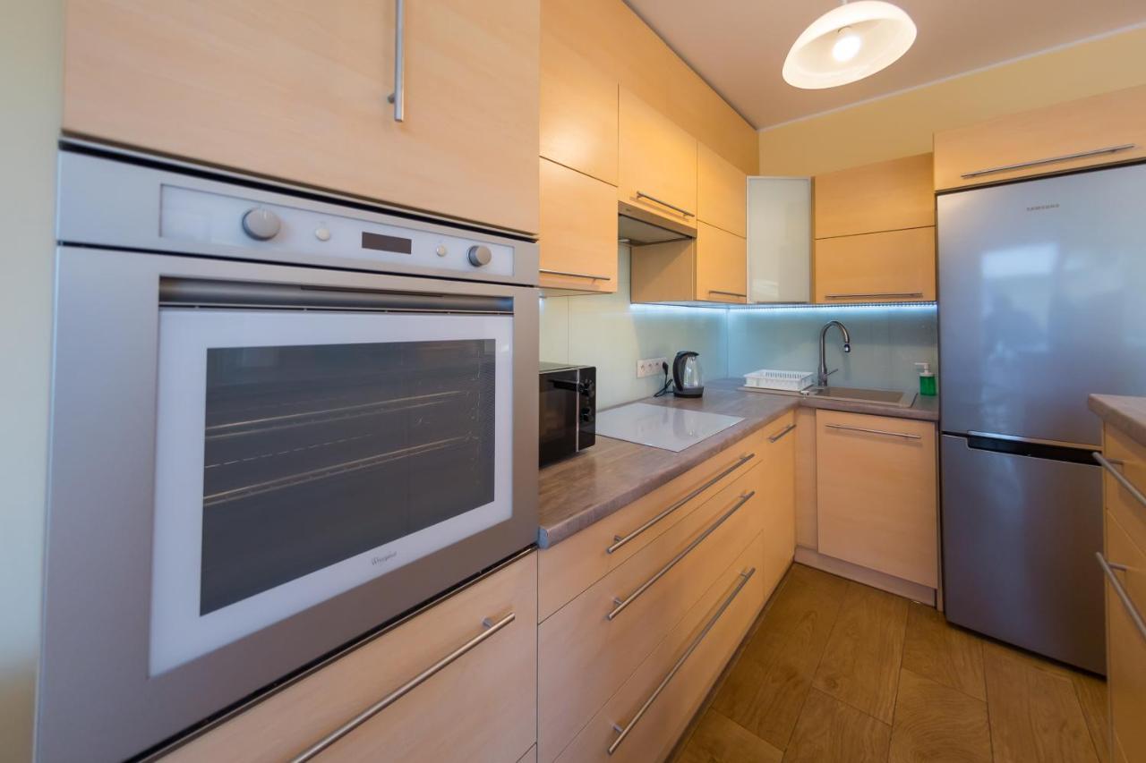Komfortowy Apartament W Centrum Ustronia Buitenkant foto