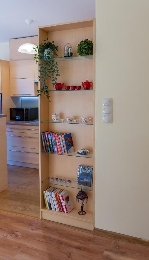 Komfortowy Apartament W Centrum Ustronia Buitenkant foto